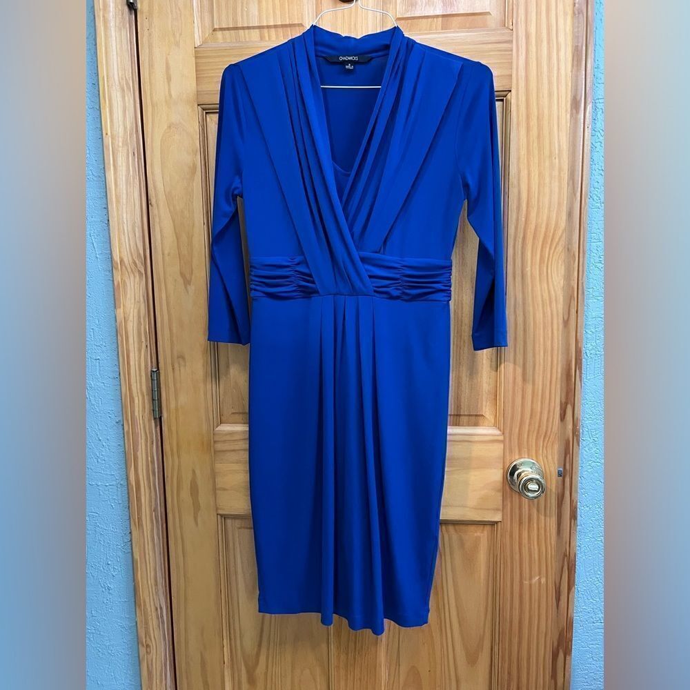 Chadwicks size 6 gorgeous cobalt blue dress with built-in slip